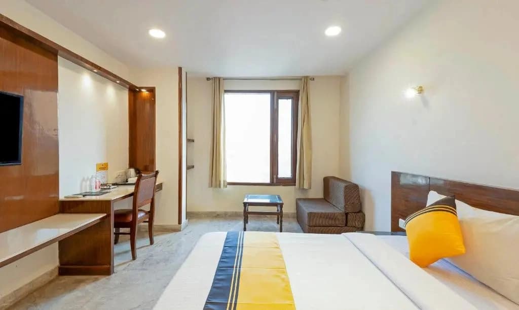 Itsy Hotels Svaruchi Inn - photo 7
