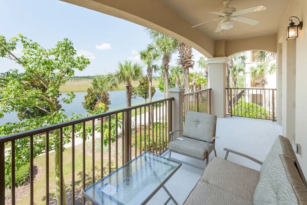 3 Bed 2 Bath Premium l 1005 - photo 6