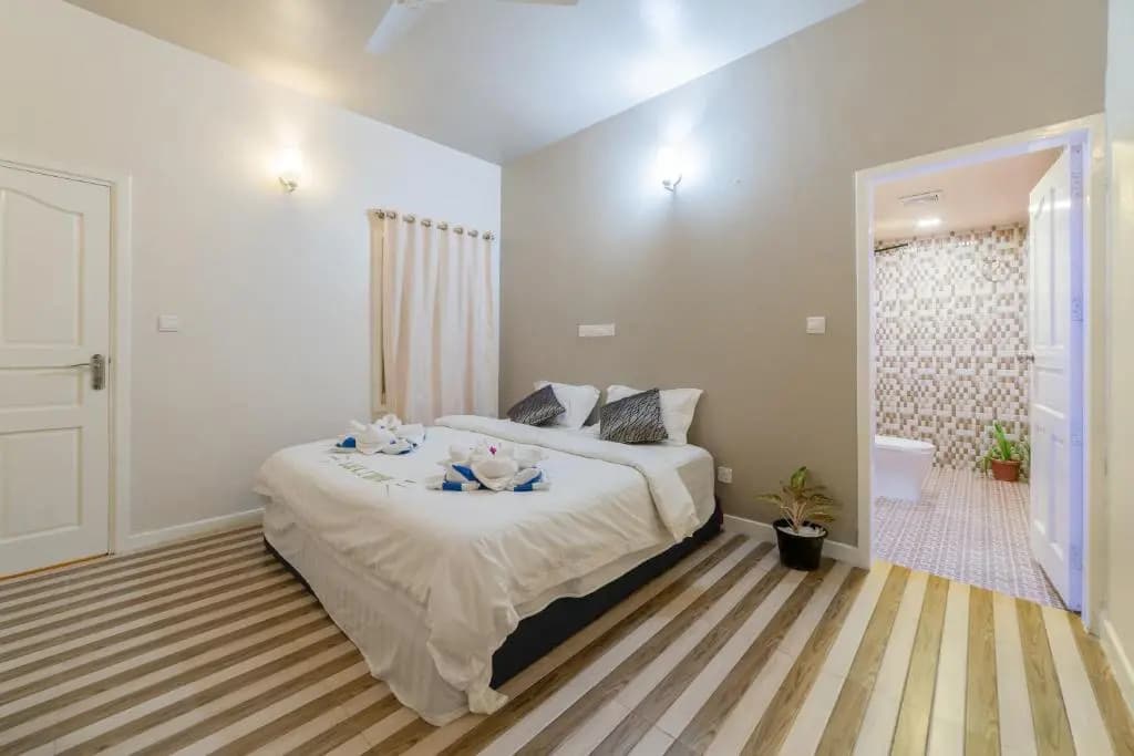 Ukulhas Beach Inn Hotel - photo 11