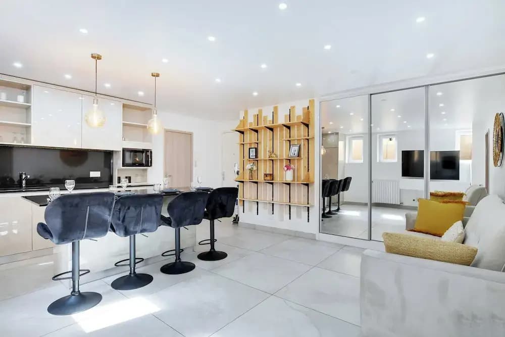 Appartement in the Heart of Paris Canal de L'ourq/crimee - photo 11