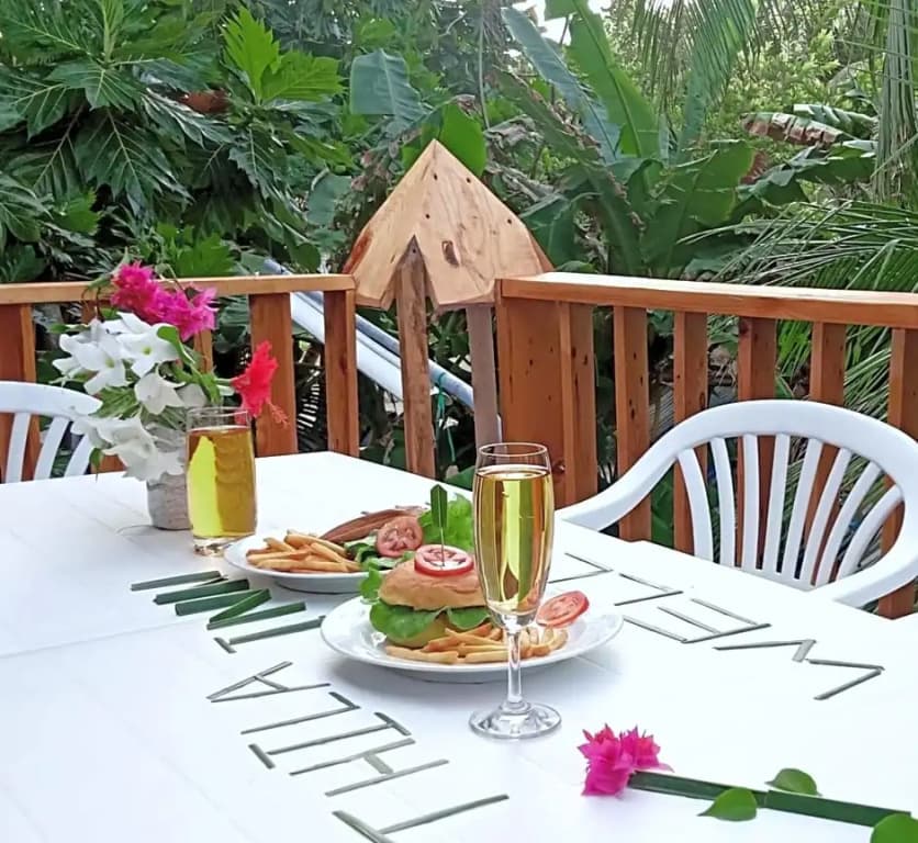 Maalhos Thila Inn - photo 19