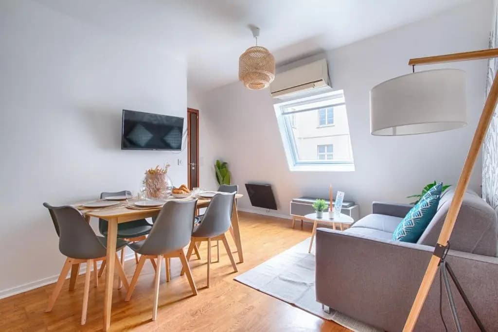 Appartement Cosy proche Saint-Lazare - 6P - photo 3