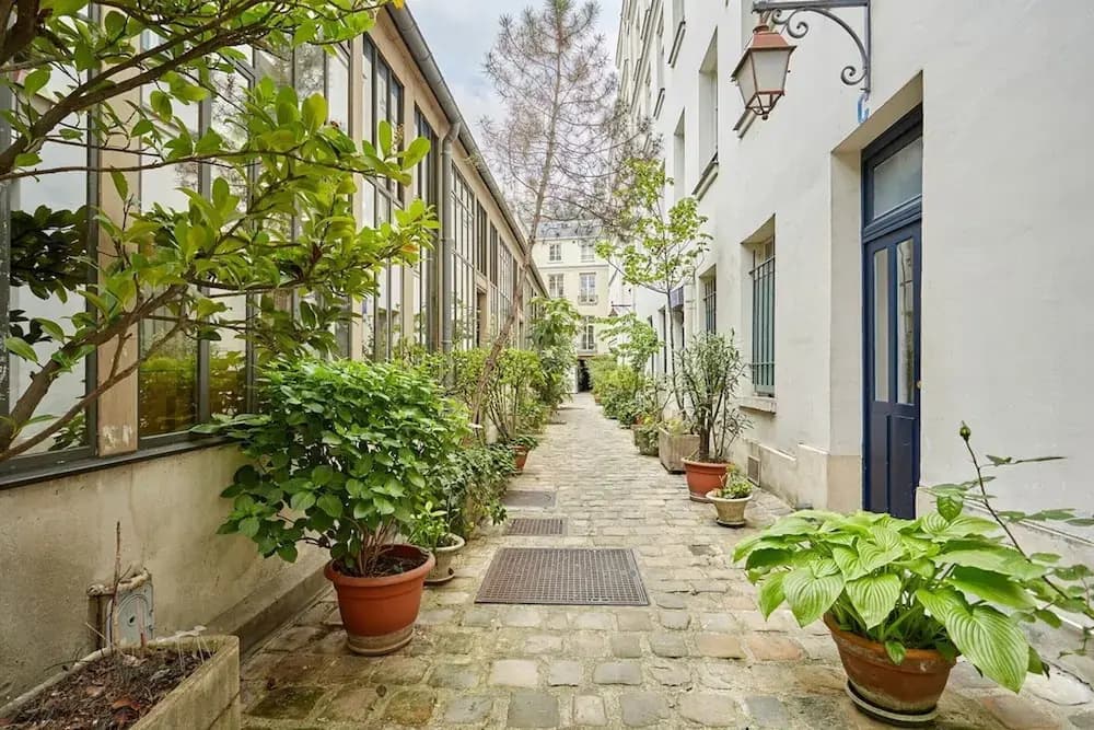 Charming 1 Bedroom Apartment Le Marais - photo 10