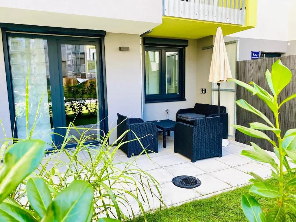Topmodernes Sonnenwohnen Apartment bei U-Bahn und Therme Wien Oberlaa, 15 min bis Stephansplatz - photo 1