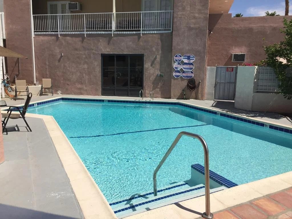 El Segundo Inn - photo 8