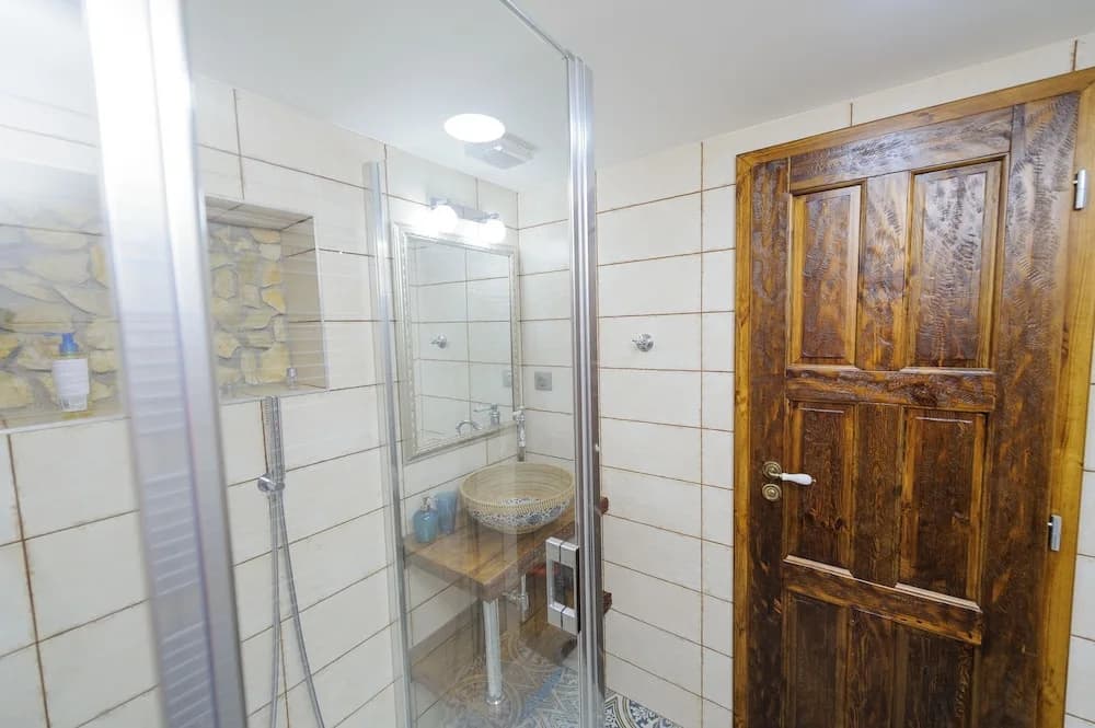 Pinkova Apartments - photo 8