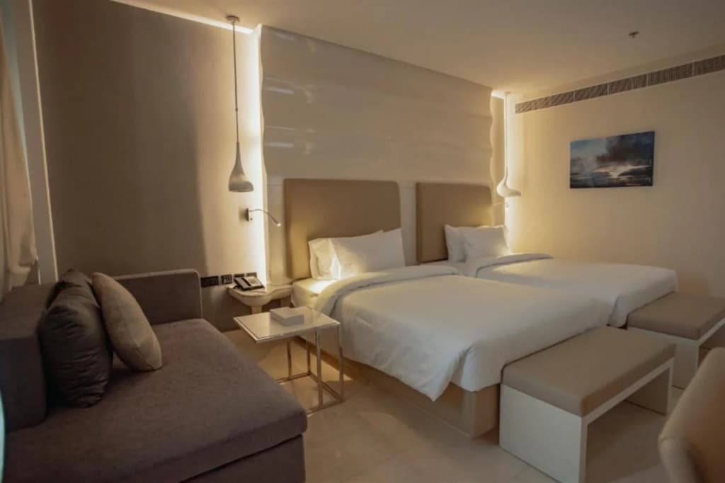 Alberni Jabal Hafeet Hotel - photo 4
