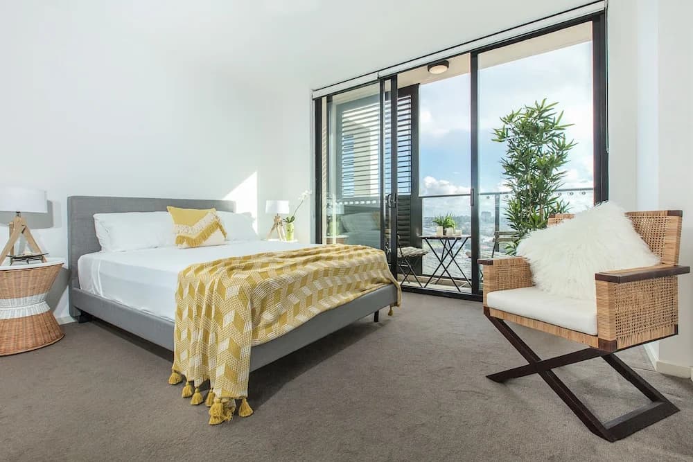 Redfern One Bedroom Apartment with Views - main photo