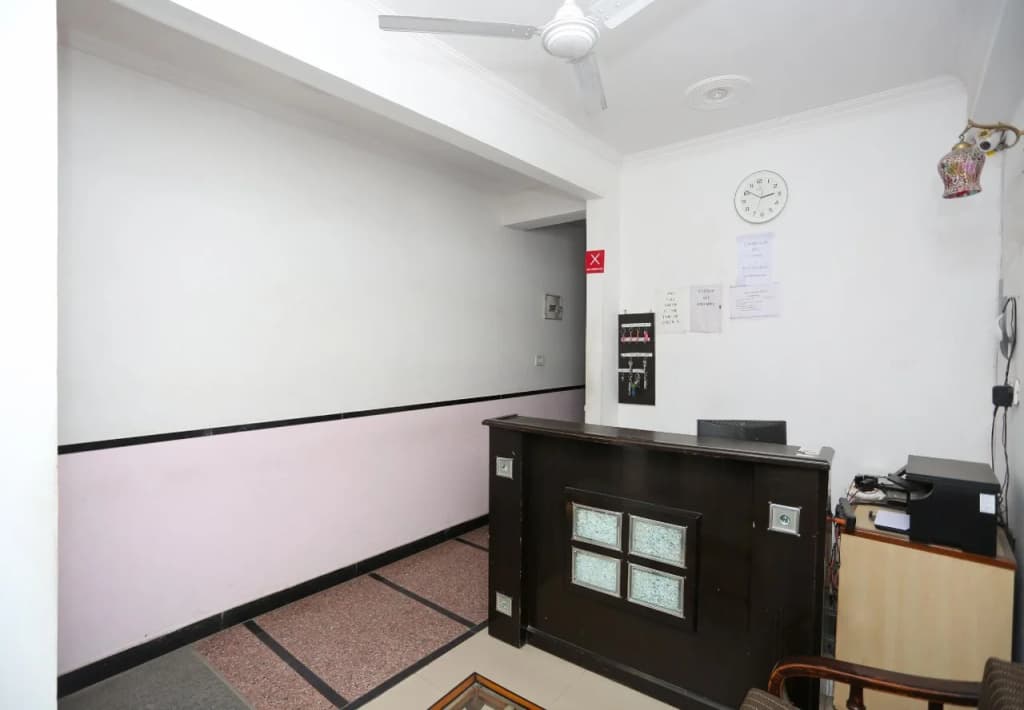 Hotel Golden Heights - photo 9
