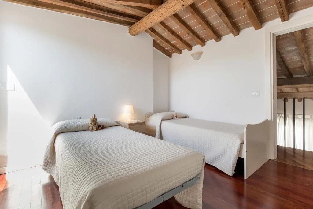 2B Holiday Home - photo 6