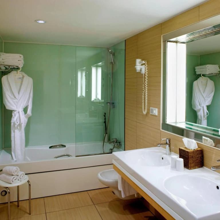 Sheraton Berlin Grand Hotel Esplanade - photo 30