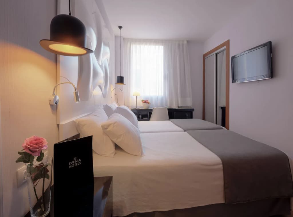 Evenia Rocafort Hotel - photo 29