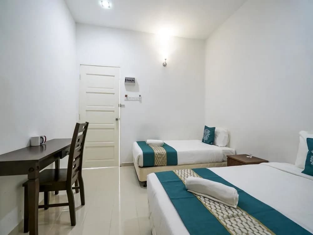 Oyo 275 Senyum Inn - photo 2