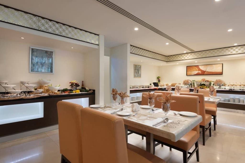 Landmark Premier Hotel - photo 9