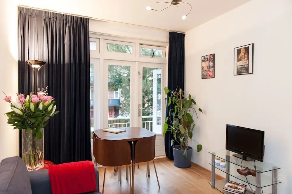 B&B West City Amsterdam - photo 10