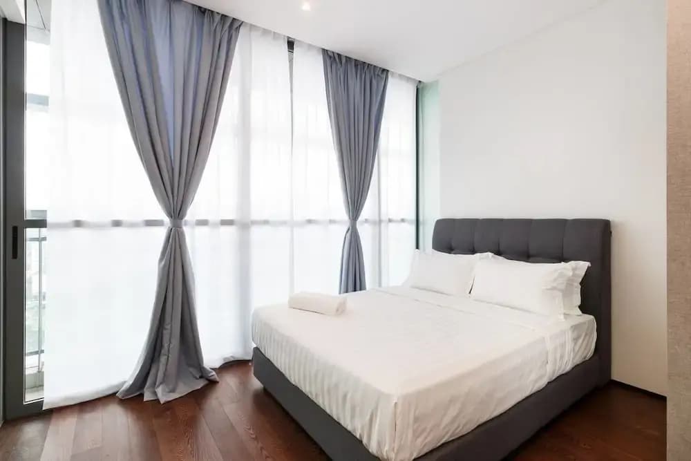 3BR Sky Views by GuestReady - photo 3