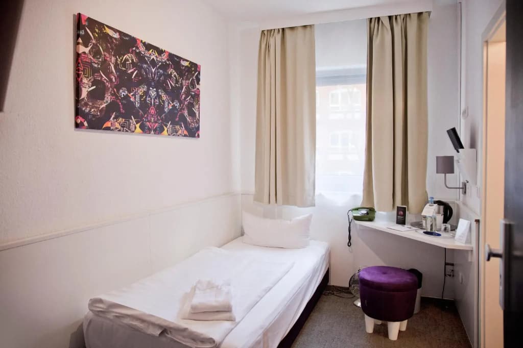 Hotel Les Nations - photo 5