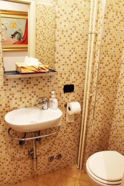 Porta Maggiore Guest House - photo 9