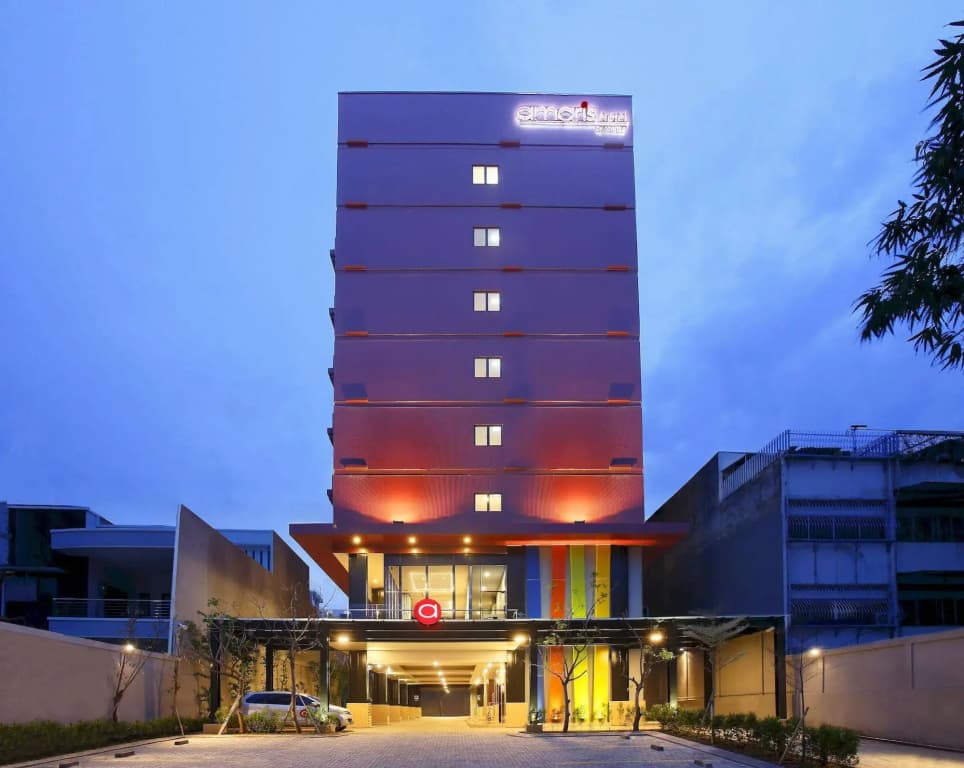 Amaris Hotel Pasar Baru - photo 1