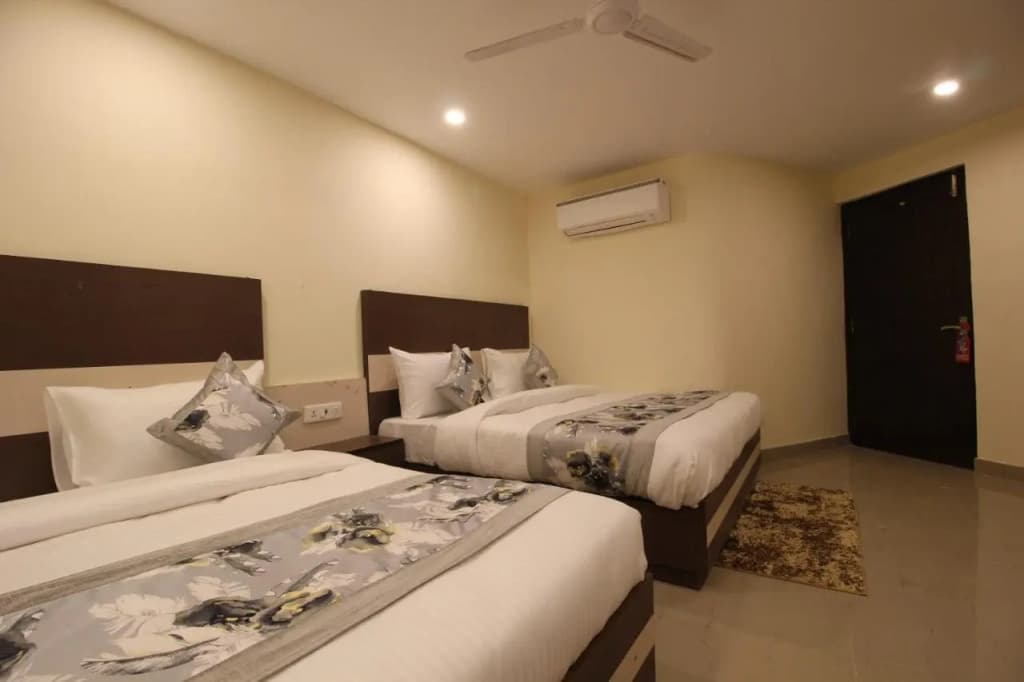 Hotel Smart by Kelvish Hotel - photo 24