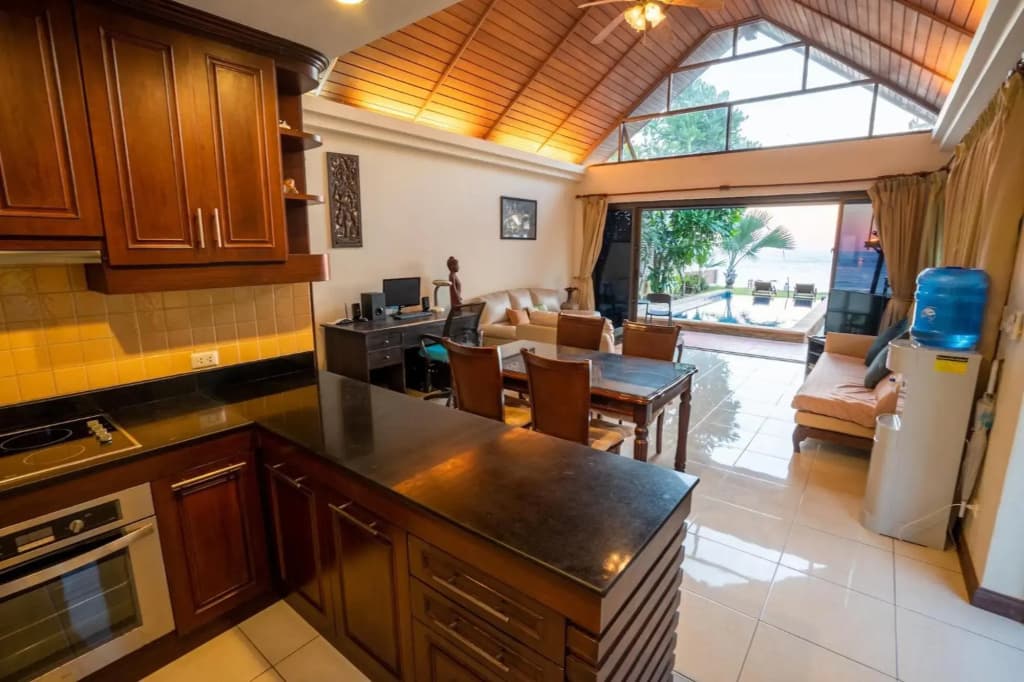 Beachfront Villa 2 Bedrooms with Private Pool - photo 18