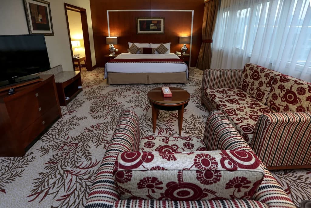 Ramee Royal Hotel - photo 7