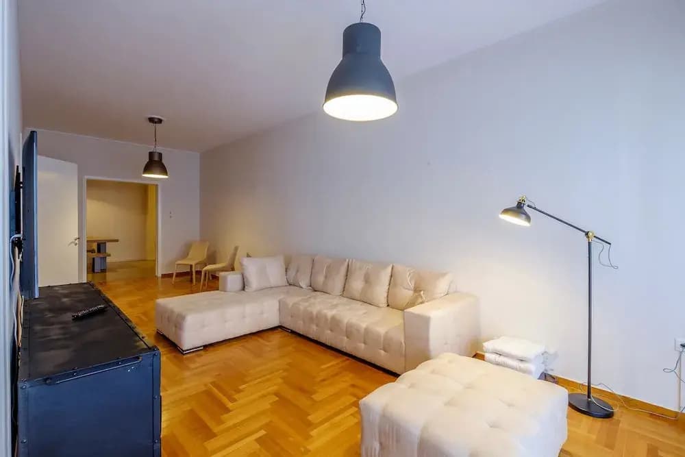 Olala Kolonaki Chic & Spacious 3BR Flat w/ balcony - photo 1