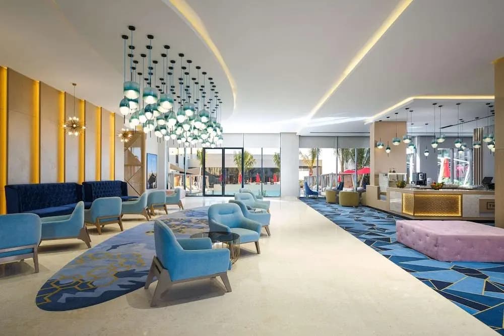 Maani Muscat Hotel & Suites - photo 2