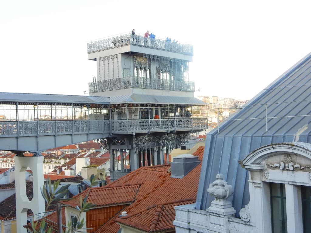 LV Premier Chiado CH - main photo