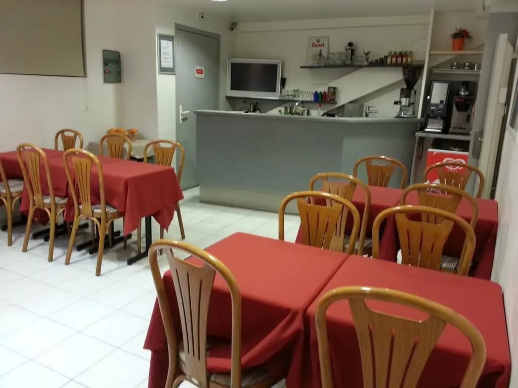 Hôtel Le Saint-Hubert - Gare de Lyon Bastille - photo 19