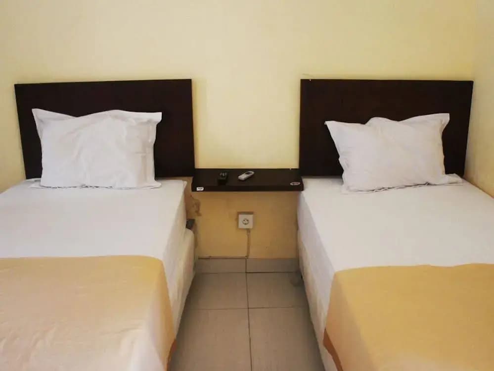 Sari Agung Hotel - photo 2
