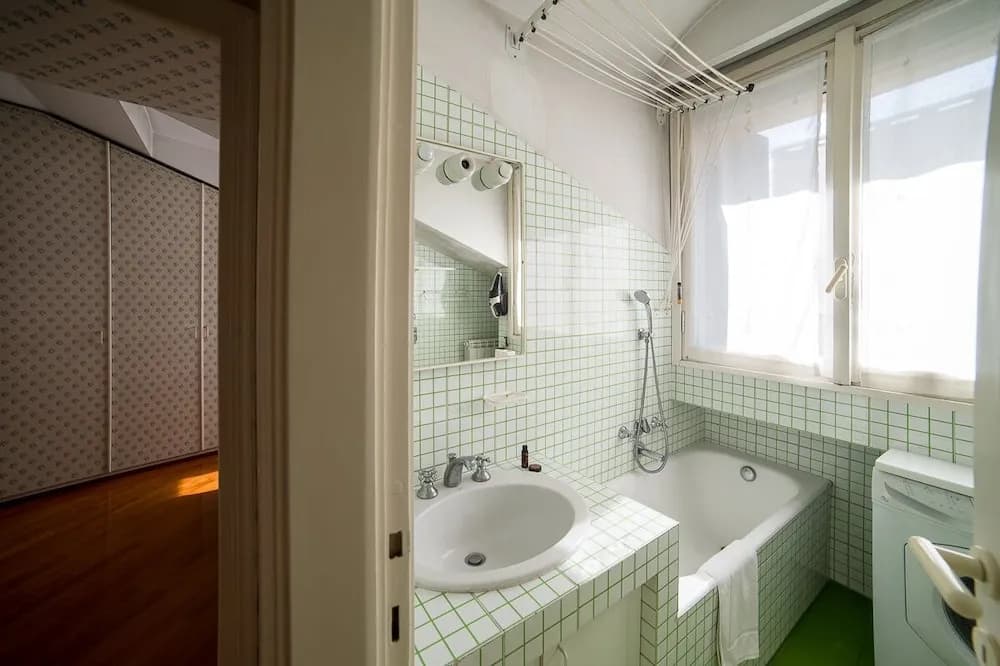 HbHall - Duomo Suite 7 Apartment - photo 9