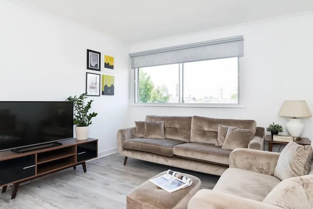Stylish 2BR Flat next to Battersea Park - photo 6