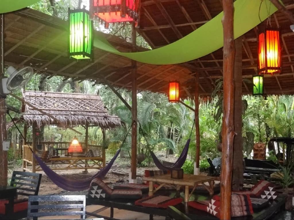 Papillon Bungalows - photo 8