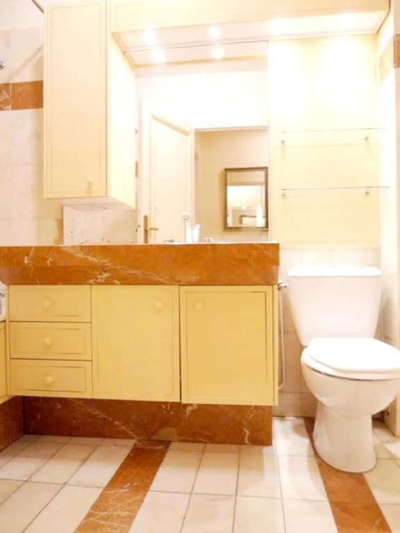 Apartment With one Bedroom in Paris, With Furnished Garden and Wifi - photo 8