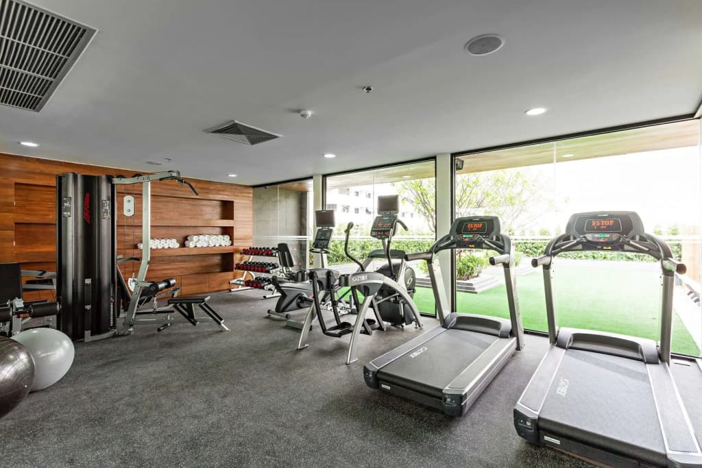 Hyatt Place Bangkok Sukhumvit 1 - photo 17