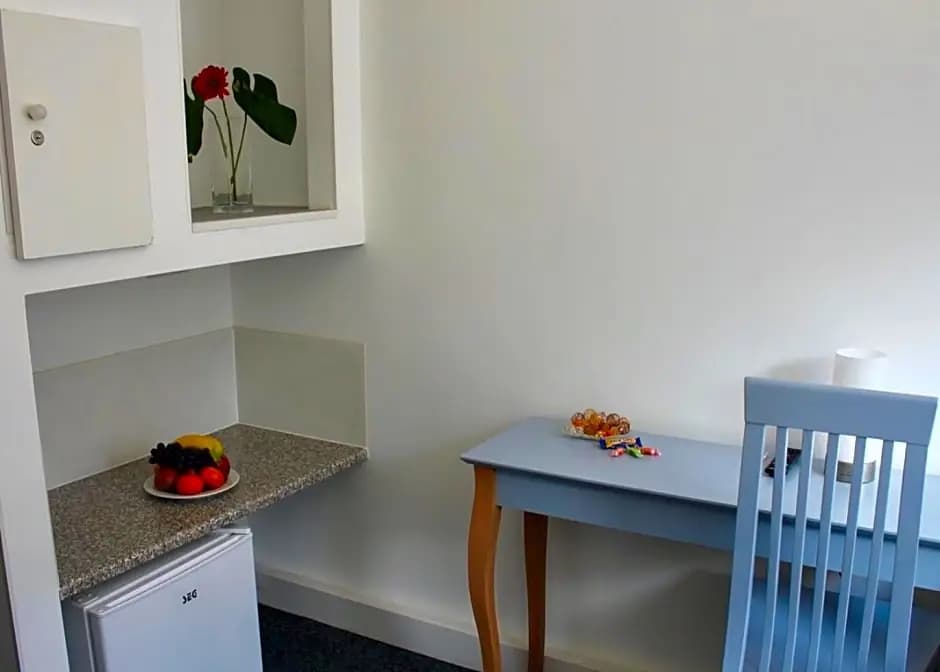 Motel Home Berlin - photo 2