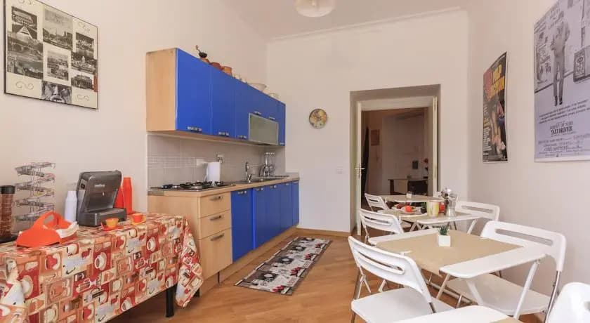 BWG Rooms In Rome - photo 12