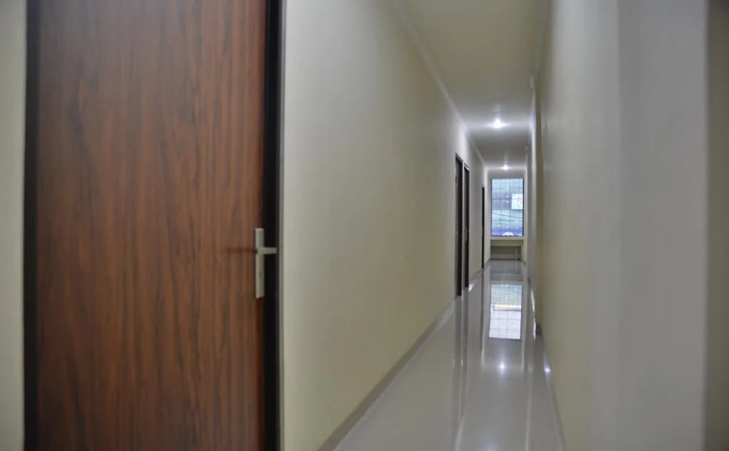 ZEN Rooms Near ITC Roxy Mas - photo 14