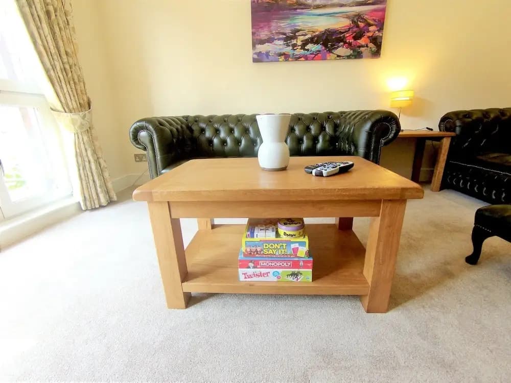 Charming 4 Bedroom Apartment by Royal Botanic Garden - photo 8