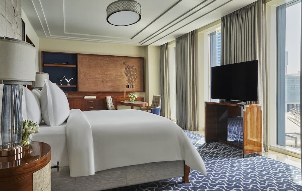 Four Seasons Hotel Abu Dhabi at Al Maryah Island - photo 5