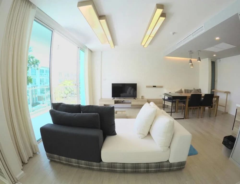 Luxury Wanvayla Condo - photo 2