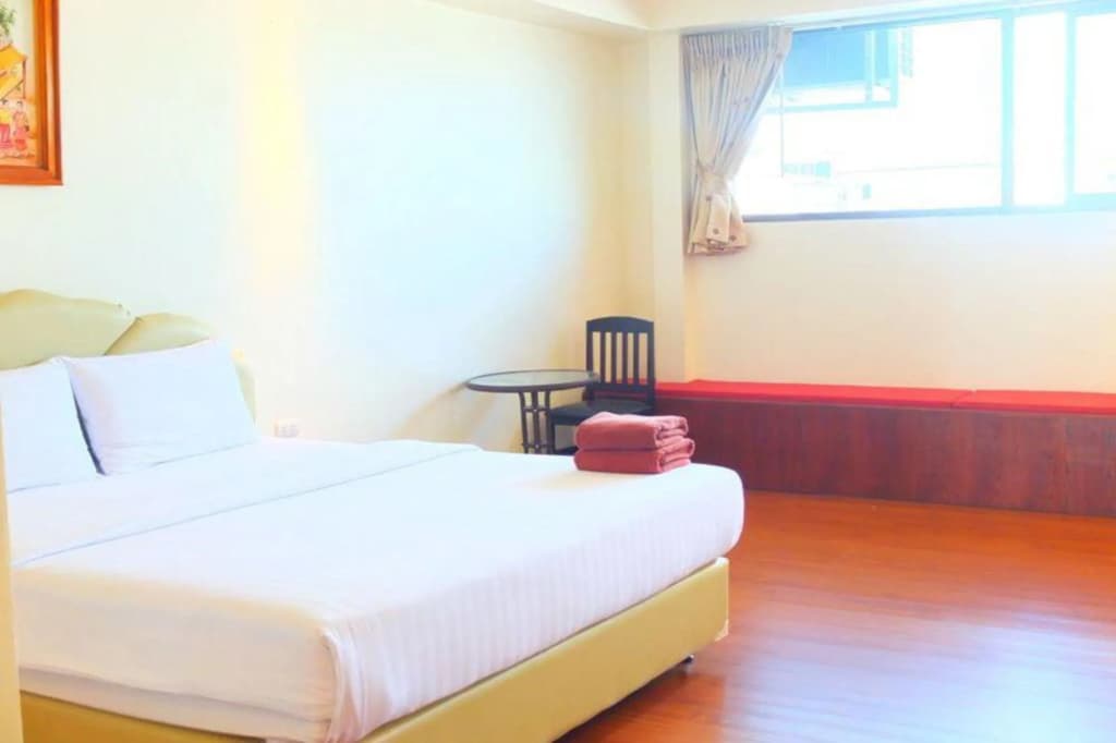 At Sea Hotel Pattaya - photo 2