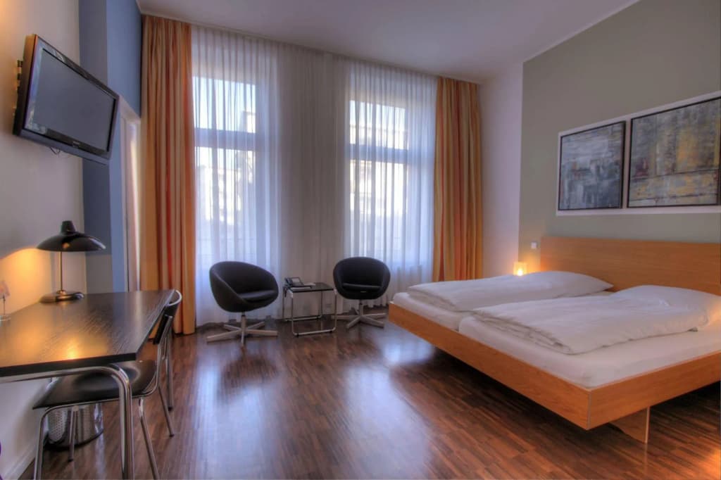 Hotel Johann - photo 6