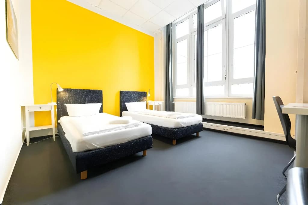 Industriepalast Hostel Berlin - photo 6