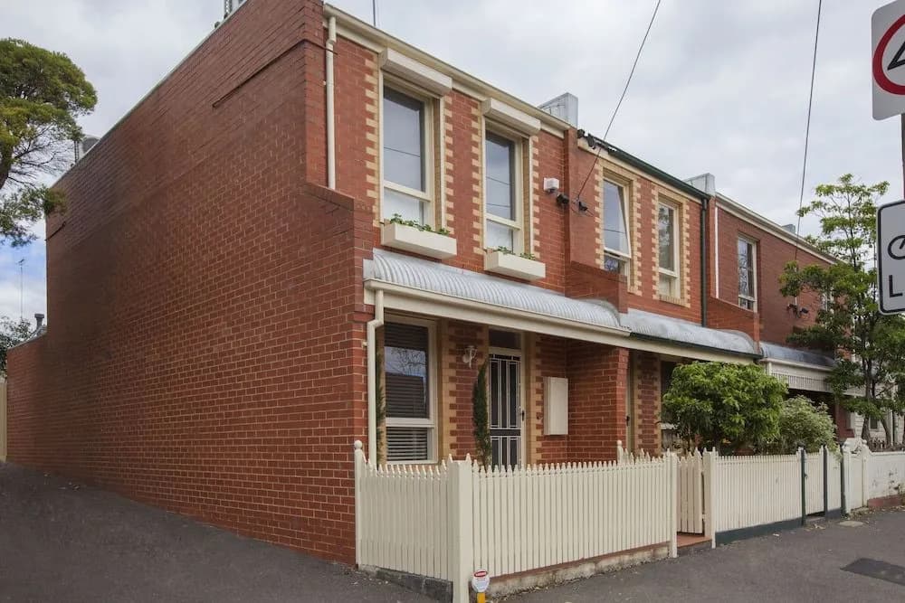 Boutique Stays - Melrose Terrace, North Melbourne - photo 1