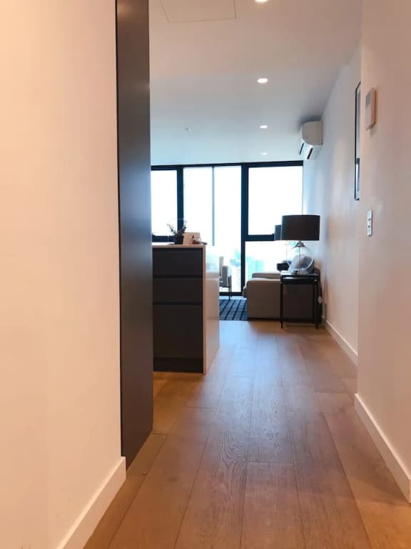CBD Amazing view 2 Bedrooms Apartments - photo 6
