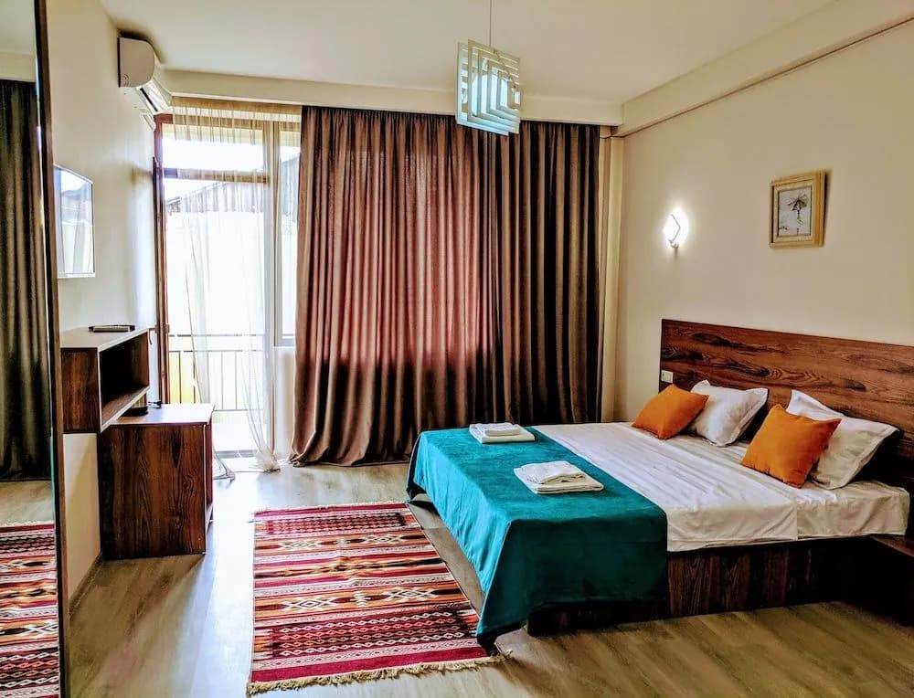 Hotel Canvas - photo 4