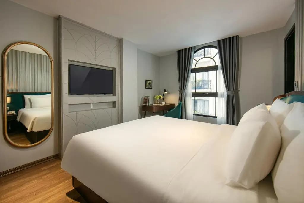 May De Ville Lakeside Hotel - photo 36