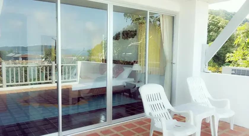 Massage Corner Guesthouse - photo 3